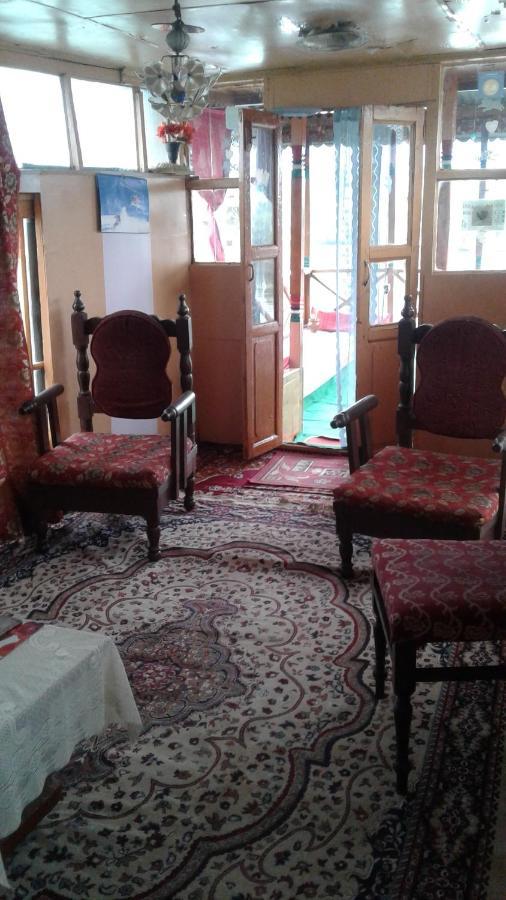Houseboat Dunhill Bed and Breakfast Σριναγκάρ Εξωτερικό φωτογραφία