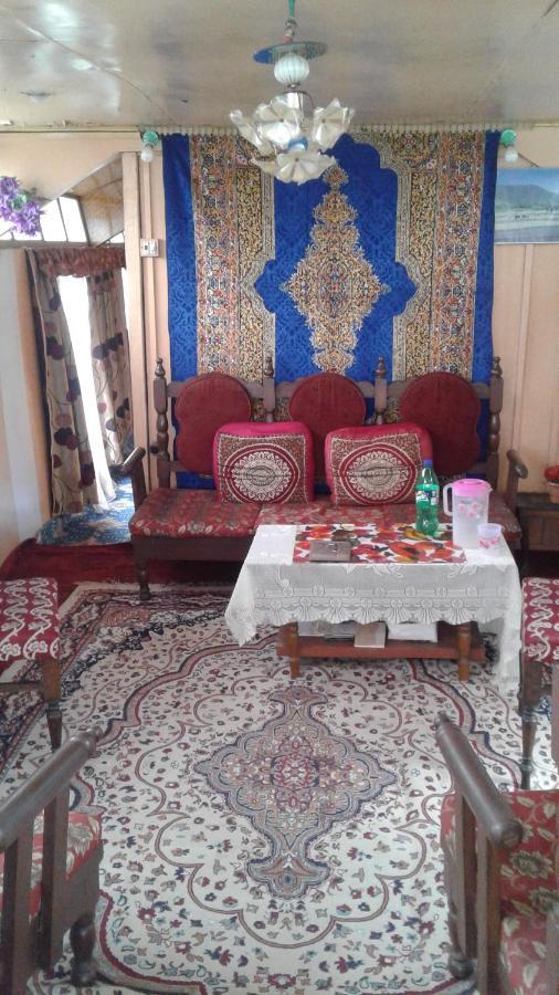 Houseboat Dunhill Bed and Breakfast Σριναγκάρ Εξωτερικό φωτογραφία